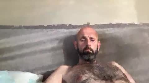 izzysboytoy1 online show from April 20, 6:49 am