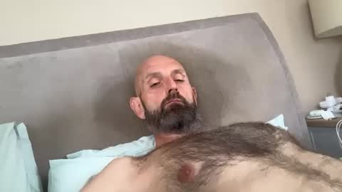 Snapshot of izzysboytoy1 chatting on July 10, 10:51 am izzysboytoy1 online show from July 10, 10:51 am