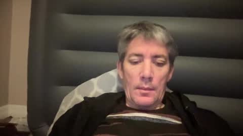 Snapshot of j32821 chatting on January 13, 7:02 am J32821 online show from January 13, 7:02 am