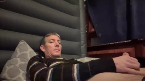 Snapshot of j32821 chatting on February 1, 11:31 am J32821 online show from February 1, 11:31 am