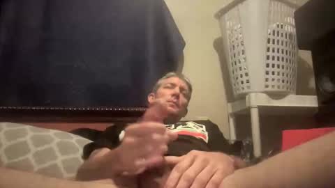 Snapshot of j32821 chatting on February 7, 1:59 pm J32821 online show from February 7, 1:59 pm