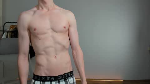 Danny online show from December 27, 4:36 am