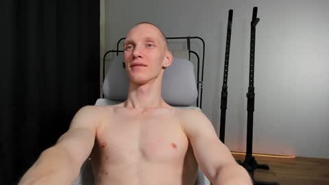 Danny online show from December 28, 5:23 am