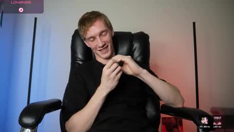 Danny online show from October 29, 7:32 am