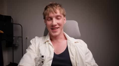 Danny online show from February 4, 9:31 pm