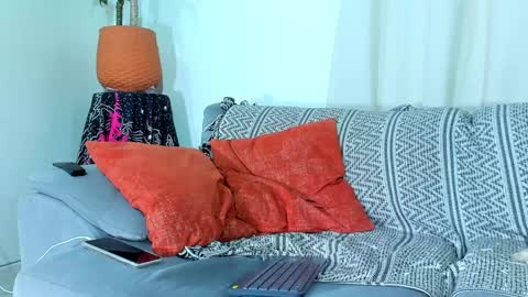 Calix  Independient model Insta and twt Calixsnake online show from December 2, 5:26 am