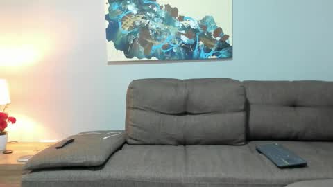 Calix  Independient model Insta and twt Calixsnake online show from September 14, 7:57 pm