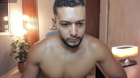 Calix  Independient model Insta and twt Calixsnake online show from June 22, 11:46 pm