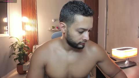 Calix  Independient model Insta and twt Calixsnake online show from June 26, 1:21 am