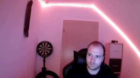 here4y online show from December 2, 6:32 pm