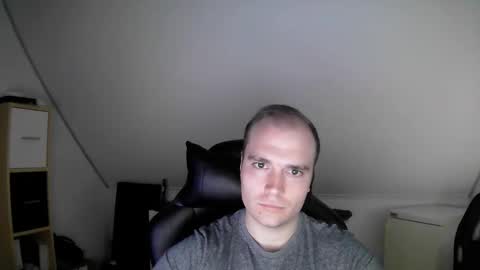 here4y online show from November 2, 9:22 am