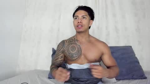 i am juan musiry independent model  online show from December 30, 7:15 am