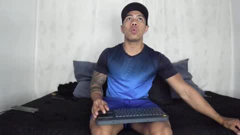 i am juan musiry independent model  online show from January 24, 5:10 am