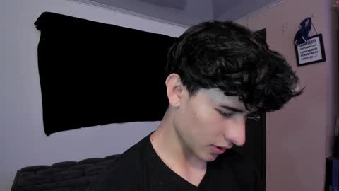 Noah online show from December 13, 12:50 pm