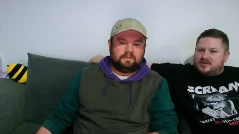 Snapshot of ja_couple chatting on April 11, 7:07 pm ja_couple online show from April 11, 7:07 pm