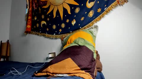 jaacksn online show from February 12, 12:44 pm