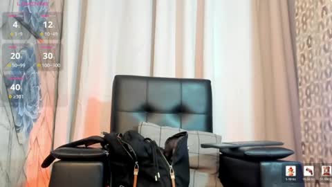 Snapshot of jaadewest_ chatting on July 24, 10:46 am Jade West online show from July 24, 10:46 am
