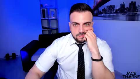 Jace online show from February 28, 5:08 am