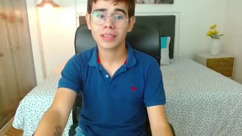 Snapshot of jack__thomas chatting on June 10, 2:38 pm JACK TOMAS online show from June 10, 2:38 pm