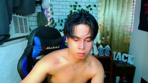 Snapshot of jack_collins69 chatting on October 29, 2:25 am JACK online show from October 29, 2:25 am