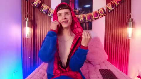 Snapshot of jack_frosst_ chatting on October 15, 1:11 pm JACK  online show from October 15, 1:11 pm
