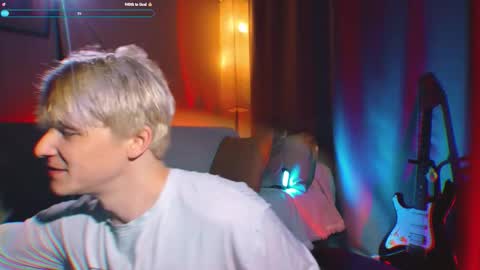 Snapshot of jack_frozt chatting on November 11, 5:40 am brestonsweet online show from November 11, 5:40 am