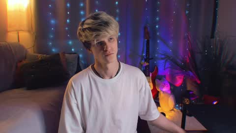 brestonsweet online show from April 25, 4:26 pm