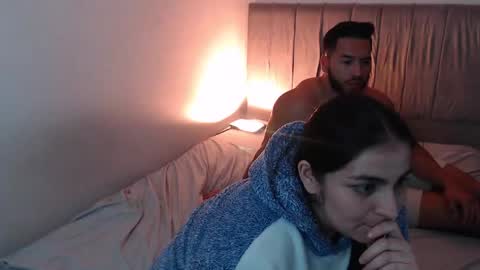 Snapshot of jack_master_muscle chatting on December 21, 3:25 am jack and leah online show from December 21, 3:25 am