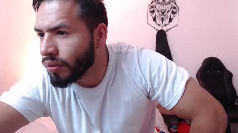 Snapshot of jack_master_muscle chatting on January 16, 6:37 pm jack and leah online show from January 16, 6:37 pm