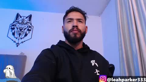 Snapshot of jack_master_muscle chatting on October 21, 12:11 am jack and leah online show from October 21, 12:11 am