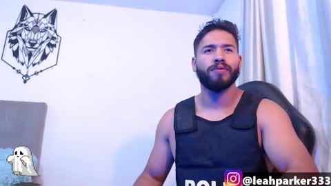 Snapshot of jack_master_muscle chatting on October 24, 3:36 am jack and leah online show from October 24, 3:36 am