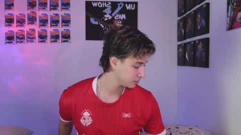 J online show from December 15, 10:41 am