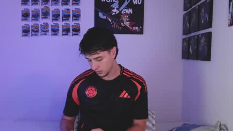 J online show from April 22, 4:26 am