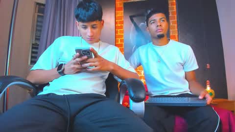 Jack and Joes online show from December 19, 4:30 am