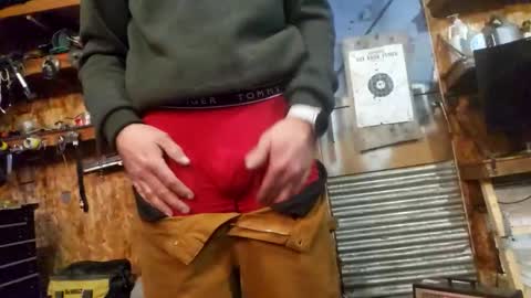 Dess online show from February 12, 1:11 am