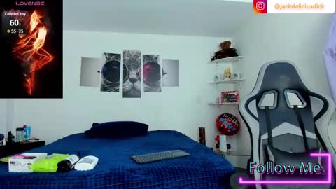 Snapshot of jackdeliciusdick chatting on September 17, 8:16 am jackdeliciusdick online show from September 17, 8:16 am