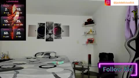 Snapshot of jackdeliciusdick chatting on November 13, 1:15 am jackdeliciusdick online show from November 13, 1:15 am