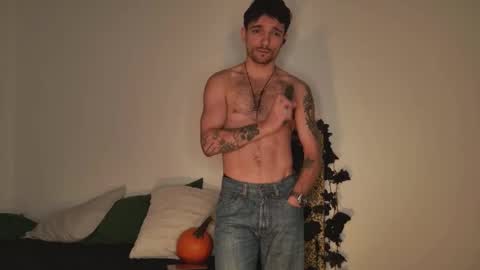 Jack  online show from October 8, 1:25 am