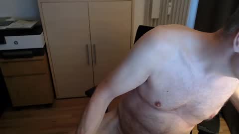 jackdus74 online show from June 28, 2:45 pm