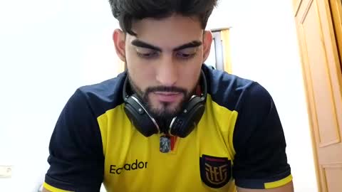 Jack online show from December 4, 11:02 pm