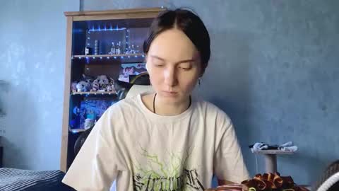 Alice online show from November 20, 6:24 am