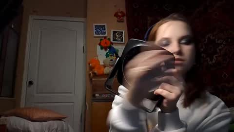 Snapshot of jackelynmacksey chatting on December 14, 11:15 am Stella online show from December 14, 11:15 am