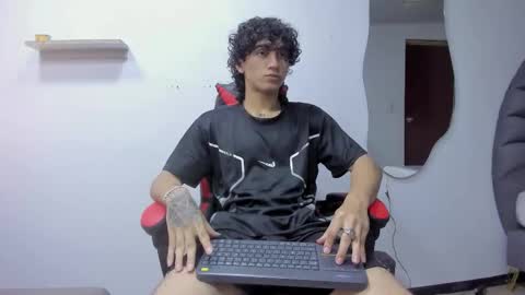 Jackes Taylor online show from October 13, 5:29 am