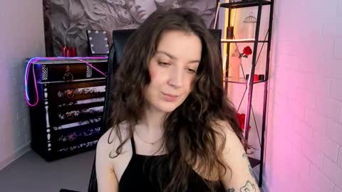 Snapshot of jackiebard chatting on September 14, 1:32 pm Jackie Byrd online show from September 14, 1:32 pm