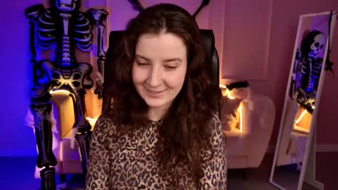 Snapshot of jackiebard chatting on October 18, 1:12 pm Jackie Byrd online show from October 18, 1:12 pm