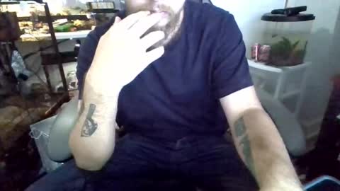 Snapshot of jackingoffchat chatting on October 30, 10:32 pm jackingoffchat online show from October 30, 10:32 pm