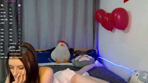 Lisa online show from February 24, 2:59 pm