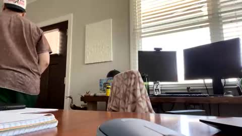 Jack Landon online show from April 12, 4:34 pm