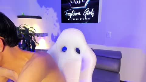 Jack  online show from February 6, 4:10 am