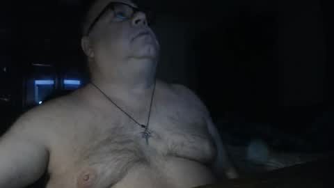 jackskillet_29 online show from April 13, 6:52 am